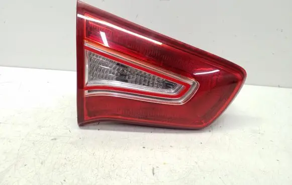 KIA Sportage Tailgate rear/tail lights 924053W0