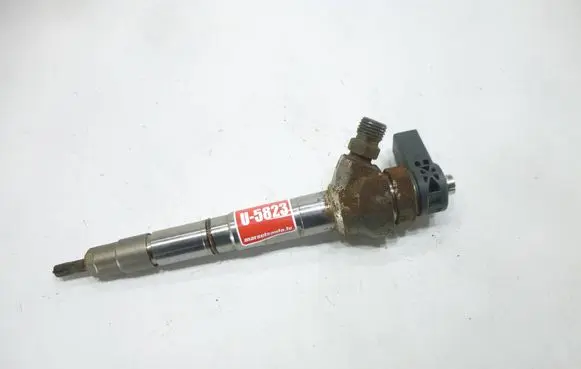 Fuel injector
