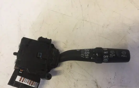 Toyota Corolla Verso E121 Wiper control stalk 173654