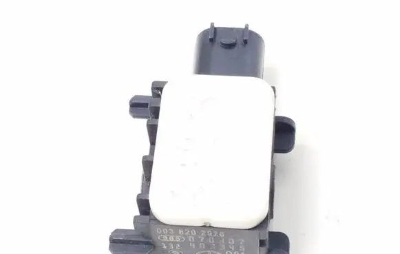 Mercedes-Benz ML W164 Airbag deployment crash/impact sensor A0038202926