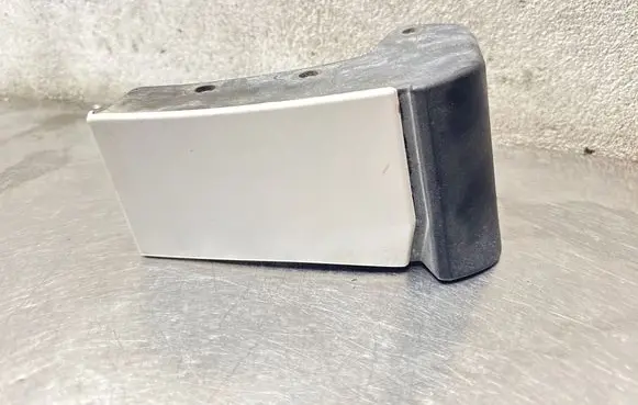 Ford Edge II Fender end trim FT4BR1054DCW FT4BR1054