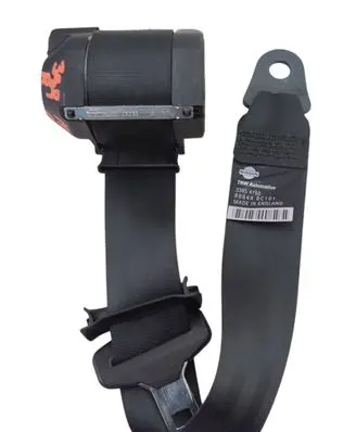 Rear seatbelt