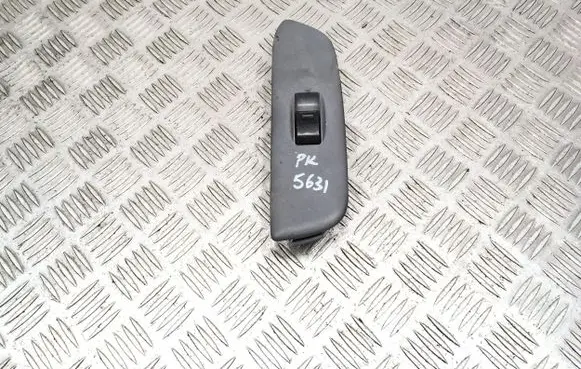 Toyota RAV 4 (XA20) Electric window control switch 7423242100