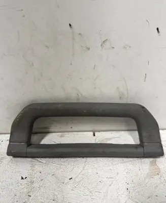 BMW 5 E34 Rear interior roof grab handle 8102403