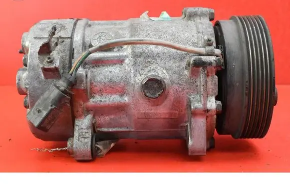 Seat Leon (1M) Air conditioning (A/C) compressor (pump) 1J0820803F