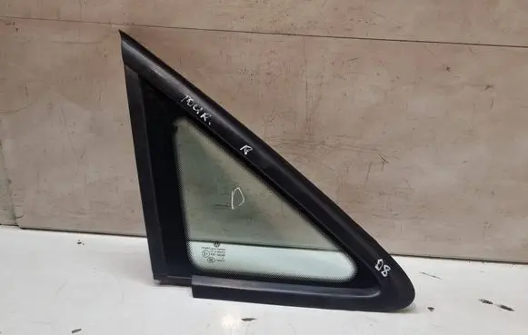 Volkswagen Touran I Front triangle window/glass 43R00048 E000255