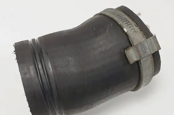 Ford Focus Intercooler hose/pipe C1B1-6F075-AC