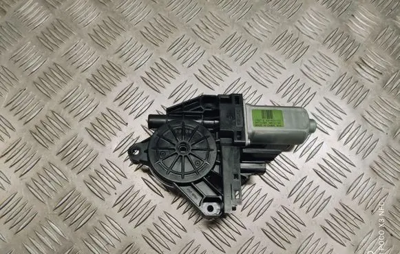 Jeep Cherokee Rear door window regulator motor 931403103