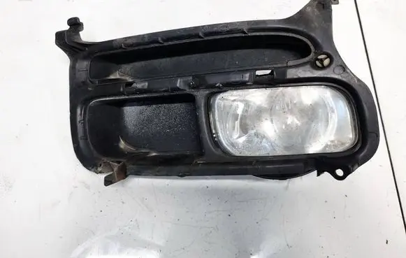 Toyota Avensis T250 Front fog light 8121005060