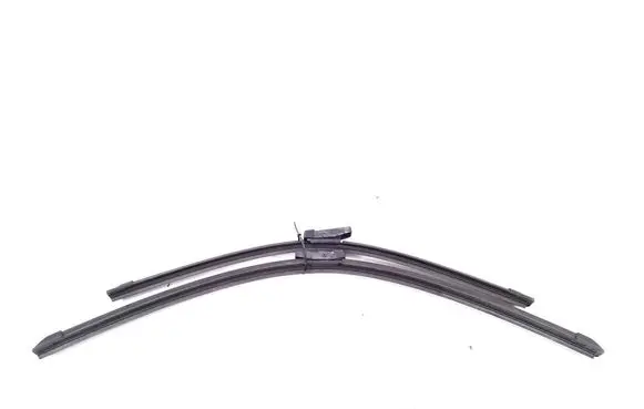 Tesla Model Y Front wiper blade arm 