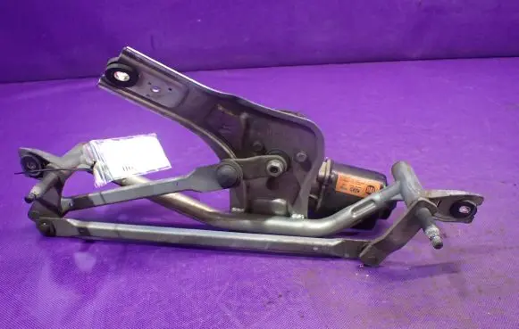 Fiat Linea Front wiper linkage and motor 64300335