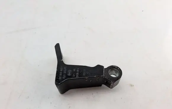 Audi A3 8Y Rear door lower hinge 8V5833403 A046574