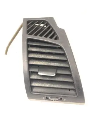 BMW 1 E81 E87 Dashboard side air vent grill/cover trim 705918812 0591881 P0102044