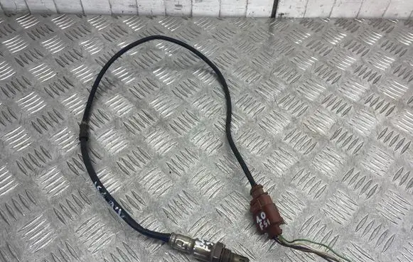 Volkswagen Golf VII Lambda probe sensor 04C906262