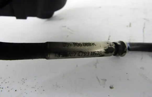 Audi A5 8T 8F EGR valve 059131501D
