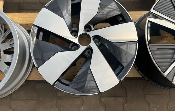 Volkswagen PASSAT B9 R17 alloy rim 3J0601025B 3J0601025K