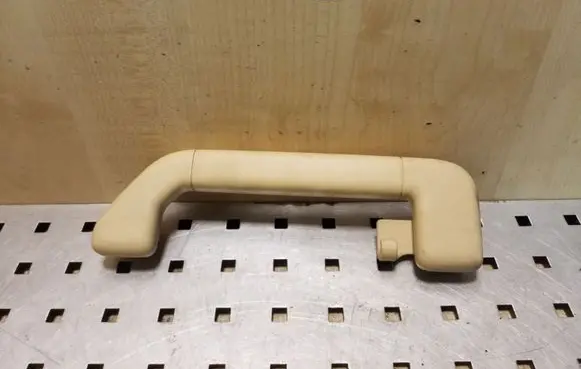 Volkswagen Touareg I Rear interior roof grab handle 7L0857608A