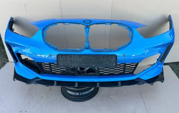 BMW 1 F40 Front bumper 21163611