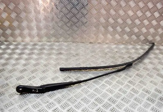 Opel Zafira C Windshield/front glass wiper blade 20812595