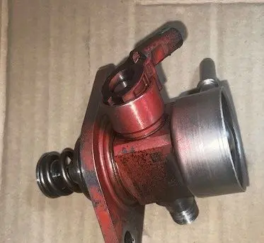 Opel Grandland X In-tank fuel pump 28377613KG