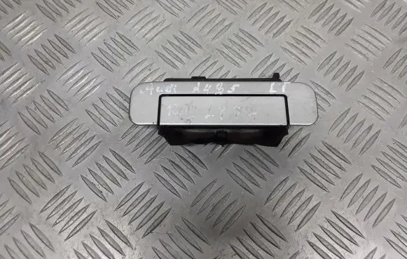 Audi A4 S4 B5 8D Rear door handle trim 4A0839205