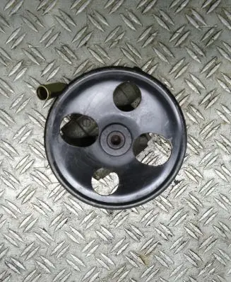 Suzuki Baleno EG Power steering pump