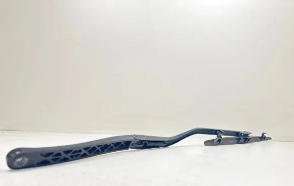 Peugeot 607 Front wiper blade arm