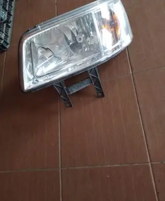 Volkswagen Transporter - Caravelle T5 Headlight/headlamp