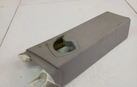 BMW 3 E90 E91 (B) pillar trim (top) 5143711747011