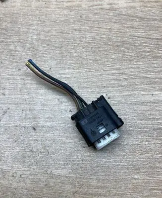 BMW 3 E90 E91 Plug wire 9689131 968913 9689131C