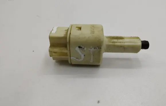 Toyota Avensis T250 Brake pedal sensor switch