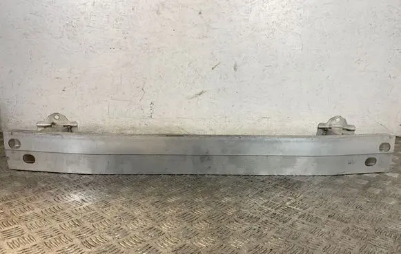 Lexus CT 200H Rear beam 