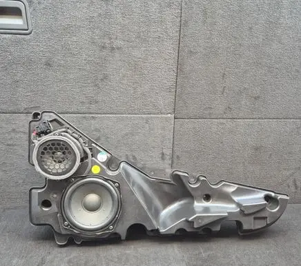 Audi Q8 Front door speaker 4M8035298