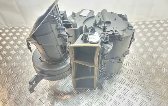 Citroen C4 I Interior heater climate box assembly 9657556377 BF7123131094