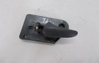 Opel Omega B1 Rear door interior handle 90457125