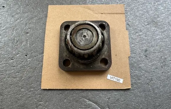 Nissan Patrol Y60 Nuts/bolts 4002201J00