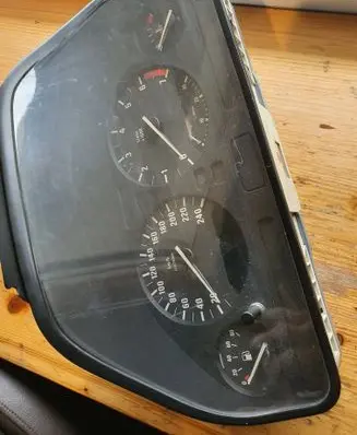 BMW 5 E34 Speedometer (instrument cluster) 9220200950 62118359355 6160531003