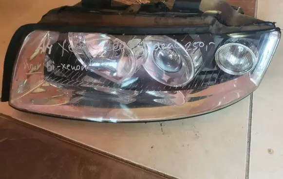 Audi A4 S4 B6 8E 8H Headlight/headlamp 8E0941003S 8E0990007S