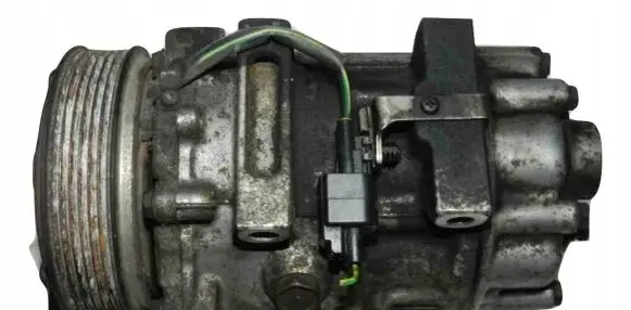 Ford Focus Air conditioning (A/C) compressor (pump) 3M5H19D629HD
