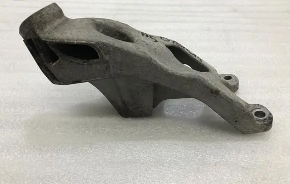 Audi A5 8T 8F Engine mounting bracket