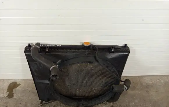 Mitsubishi Pajero Coolant radiator CHLODNICWAOD