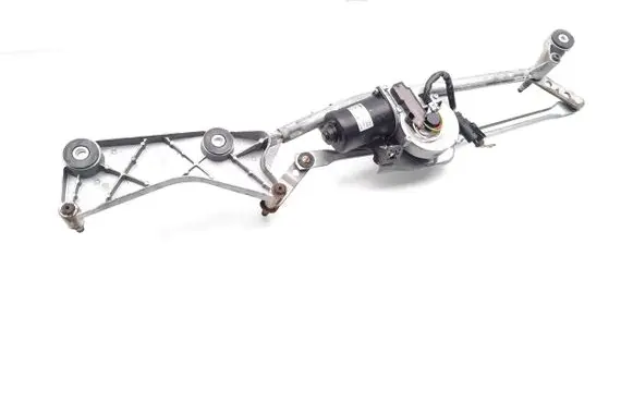 Mercedes-Benz ML W164 Front wiper linkage and motor A1648202542