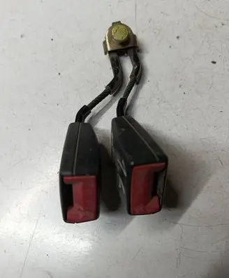 Volkswagen Golf IV Rear seatbelt buckle 1J0857488C 33026400A