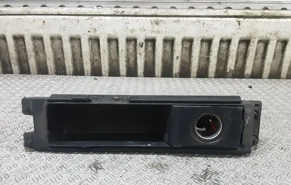 Audi A4 S4 B7 8E 8H Glove box central console 8P0863284