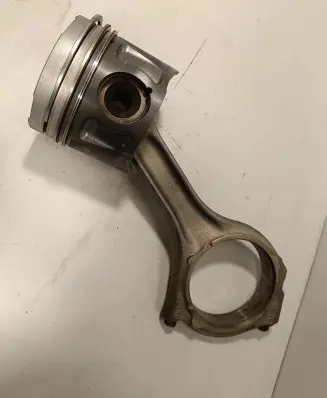 Jeep Grand Cherokee Piston with connecting rod 2017H