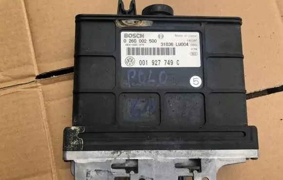 Volkswagen Polo III 6N 6N2 6NF Gearbox control unit/module 0260002500