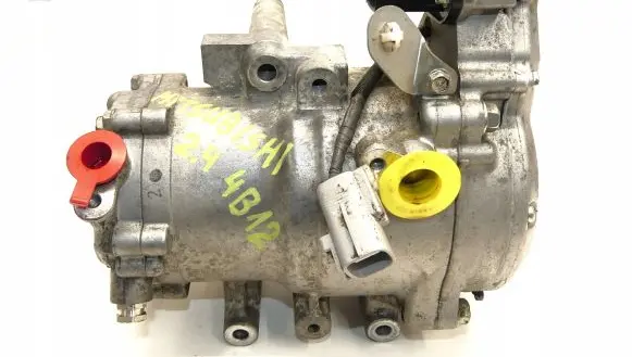 Mitsubishi Outlander Air conditioning (A/C) compressor (pump) 7813B097
