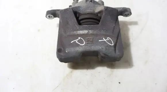 Chevrolet Cruze Front brake caliper