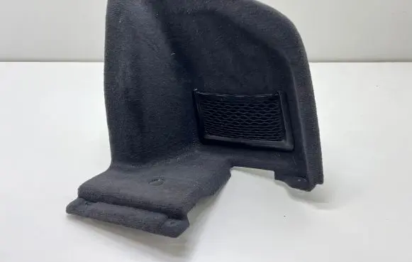 Trunk/boot lower side trim panel