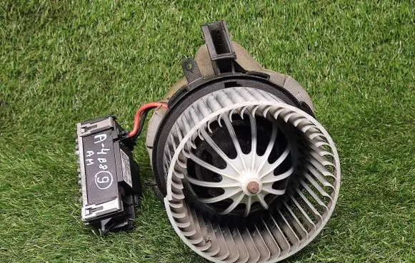 Audi A4 S4 B8 8K Heater fan/blower 8K1820021 8K0820521